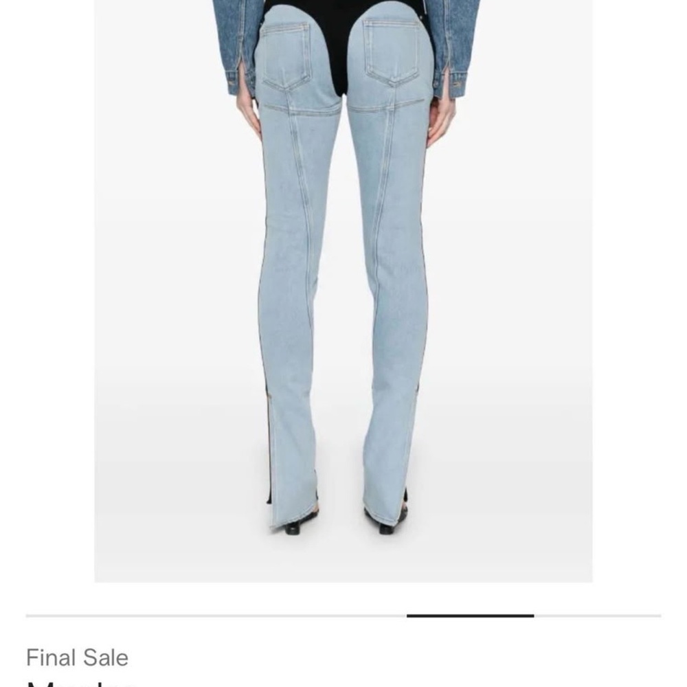 Light Wash Women’s Jeans - Slim Fit Flare